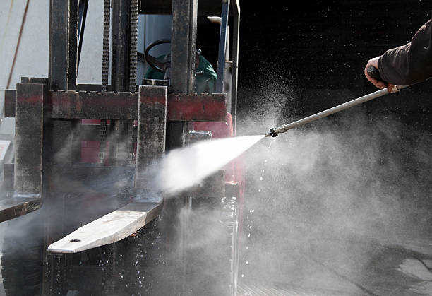 Best Window and Screen Pressure Cleaning in Mustang Ridge, TX